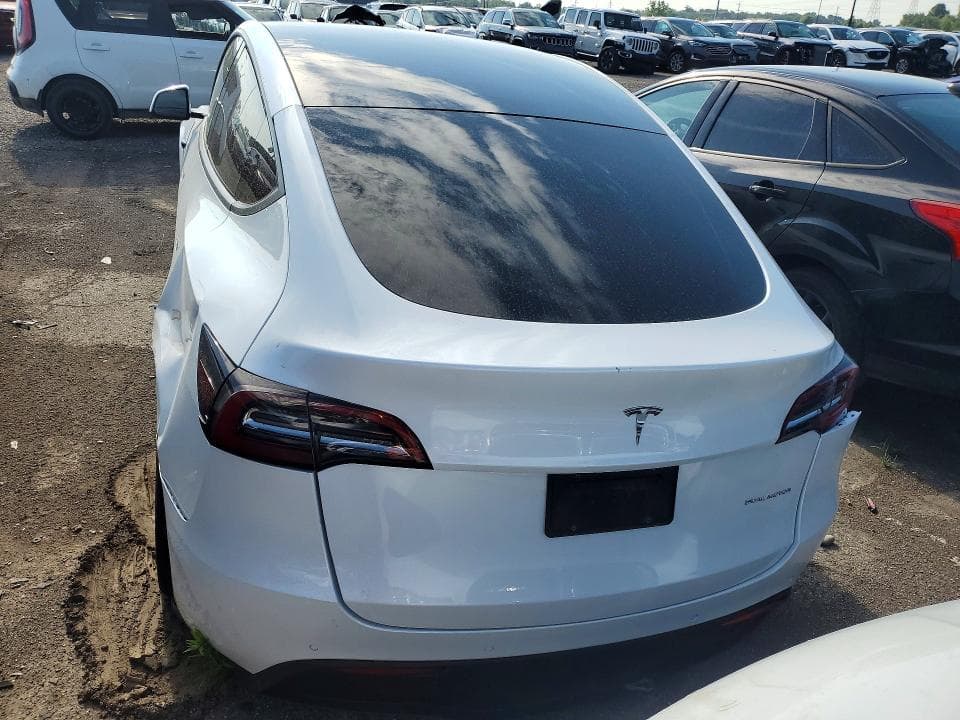 2020 TESLA MODEL Y 6