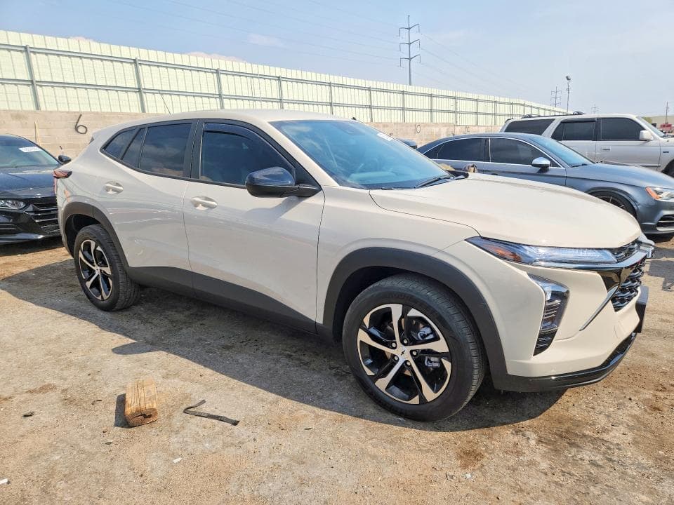 2026 CHEVROLET TRAX 1RS 4