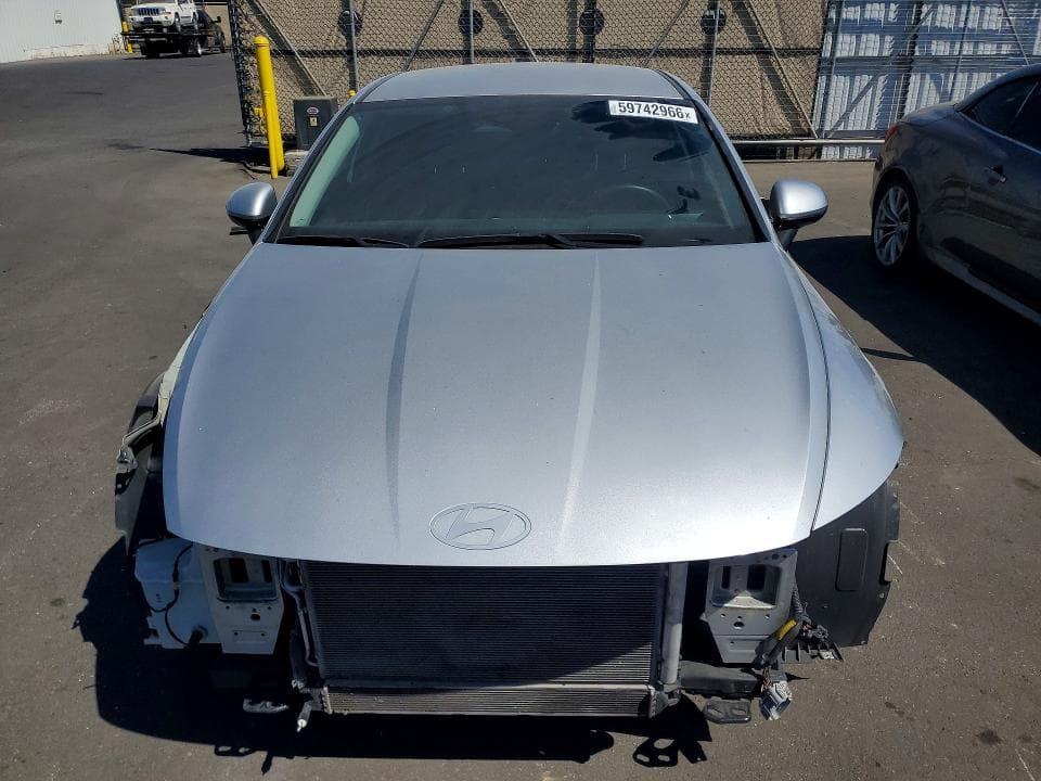 2024 HYUNDAI SONATA HYBRID SEL 5