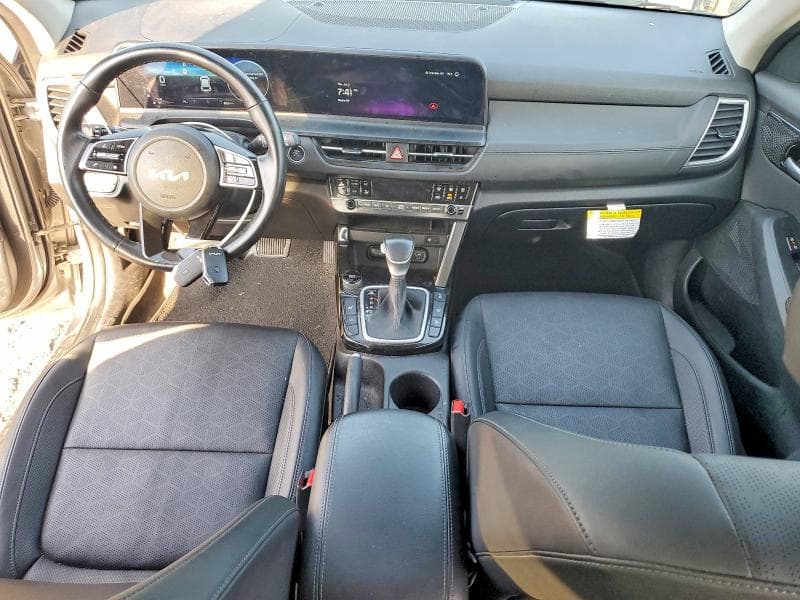 2024 KIA SELTOS EX 8
