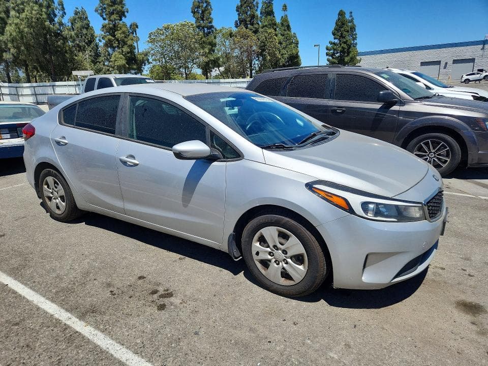 2018 KIA FORTE LX 4