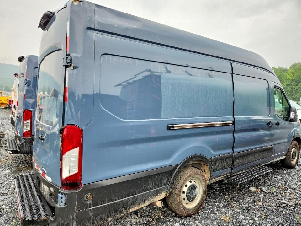 2020 FORD TRANSIT 250 DELIVERY VAN 3