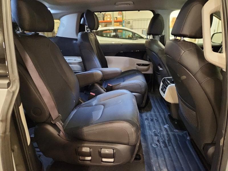 2024 KIA CARNIVAL SX PRESTIGE 11