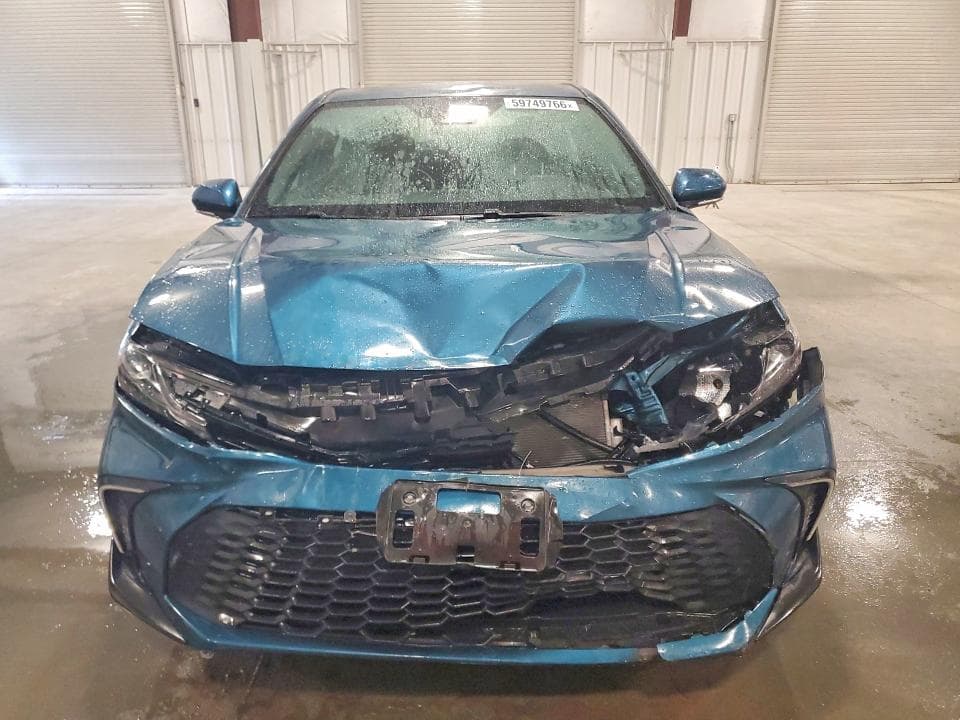 2025 TOYOTA CAMRY SE 5