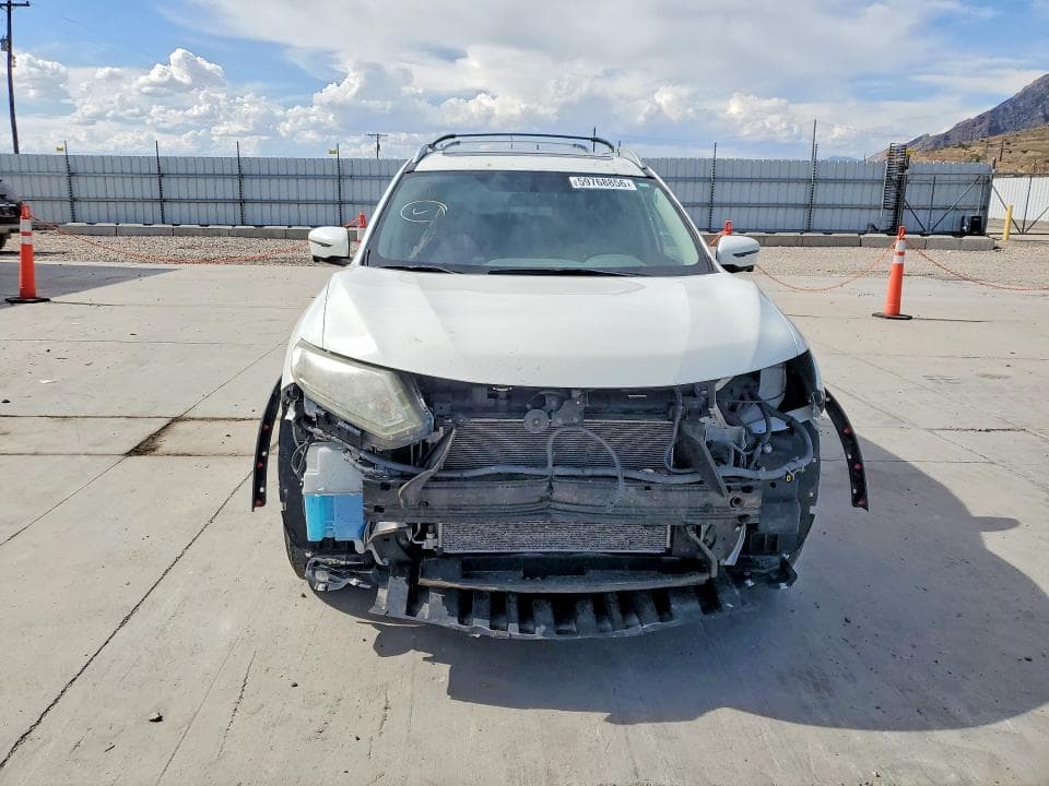 2016 NISSAN ROGUE SV SV 5