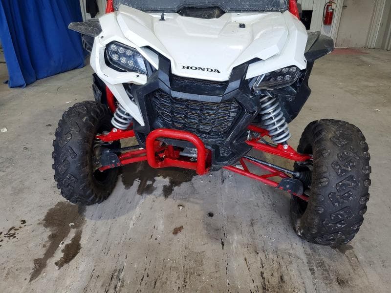 2024 HONDA TALON UTILITY VEHICLE 9