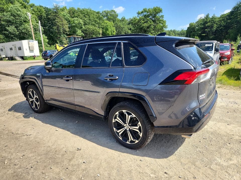 2024 TOYOTA RAV4 PRIME XSE 2