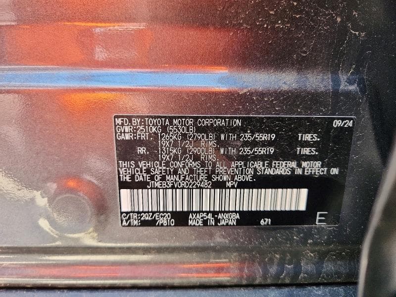 2024 TOYOTA RAV4 PRIME XSE 13