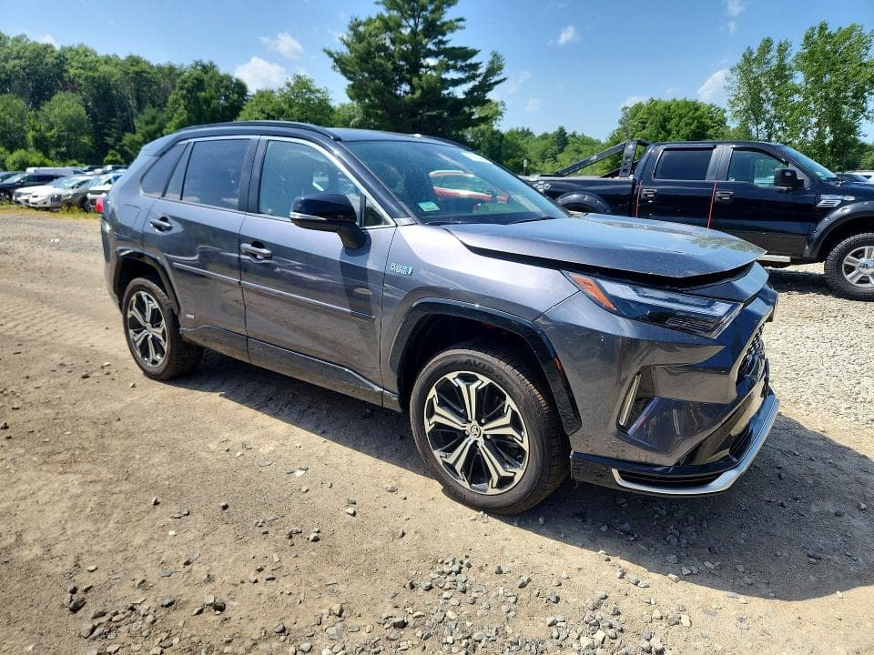 2024 TOYOTA RAV4 PRIME XSE 4