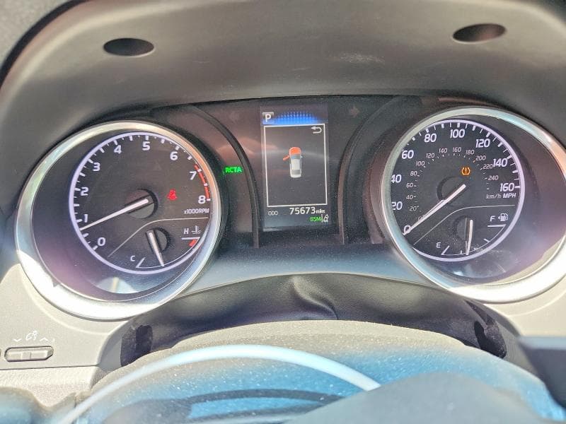 2018 TOYOTA CAMRY SE SE 9