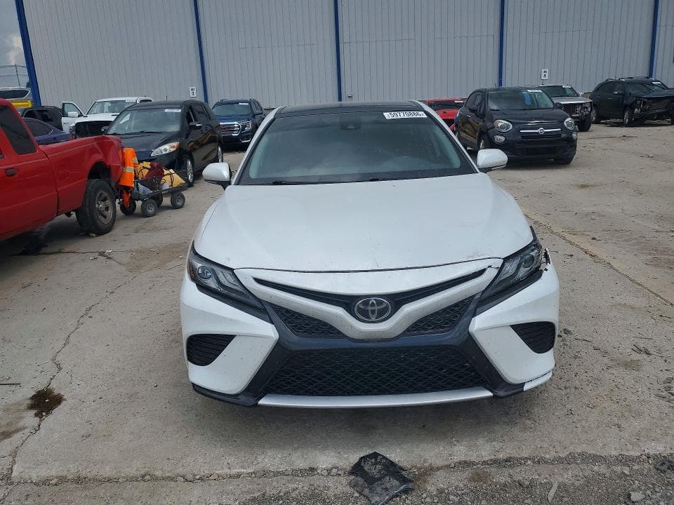 2019 TOYOTA CAMRY 5