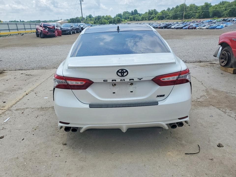 2019 TOYOTA CAMRY 6