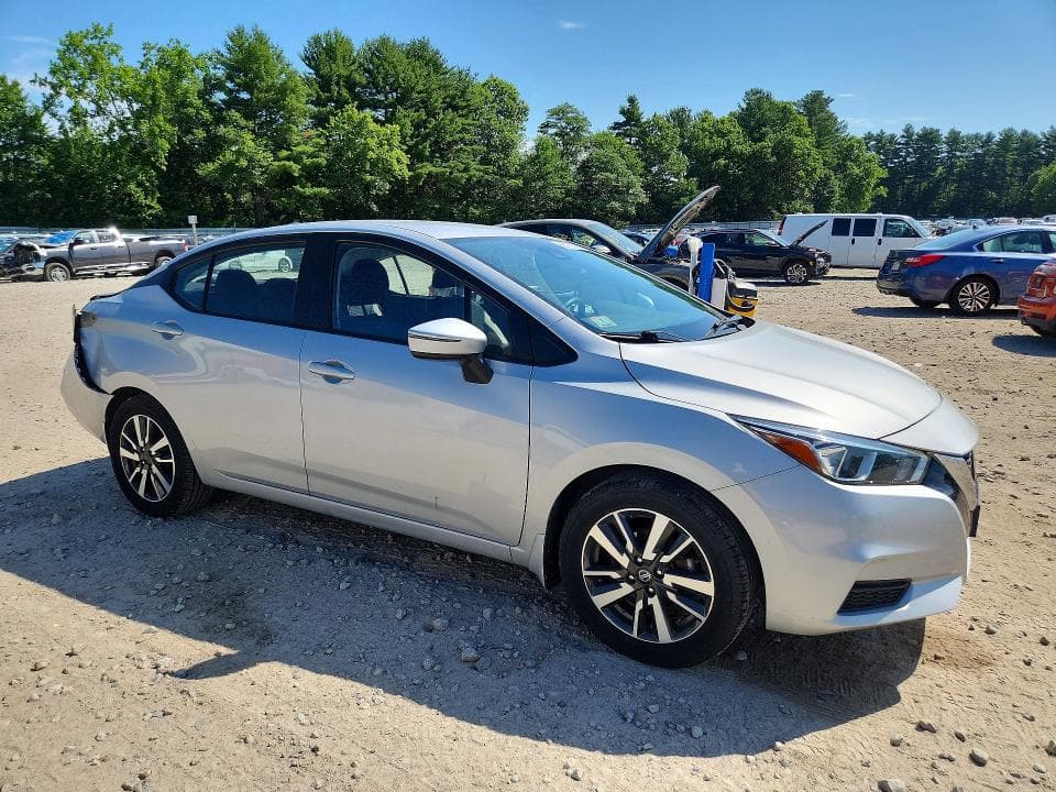 2021 NISSAN VERSA SV SV 4