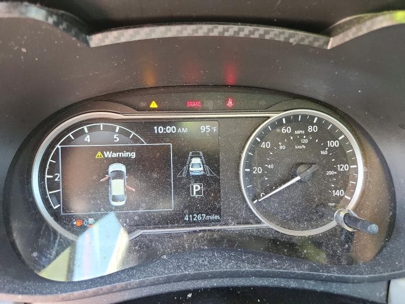 2021 NISSAN VERSA SV SV 9