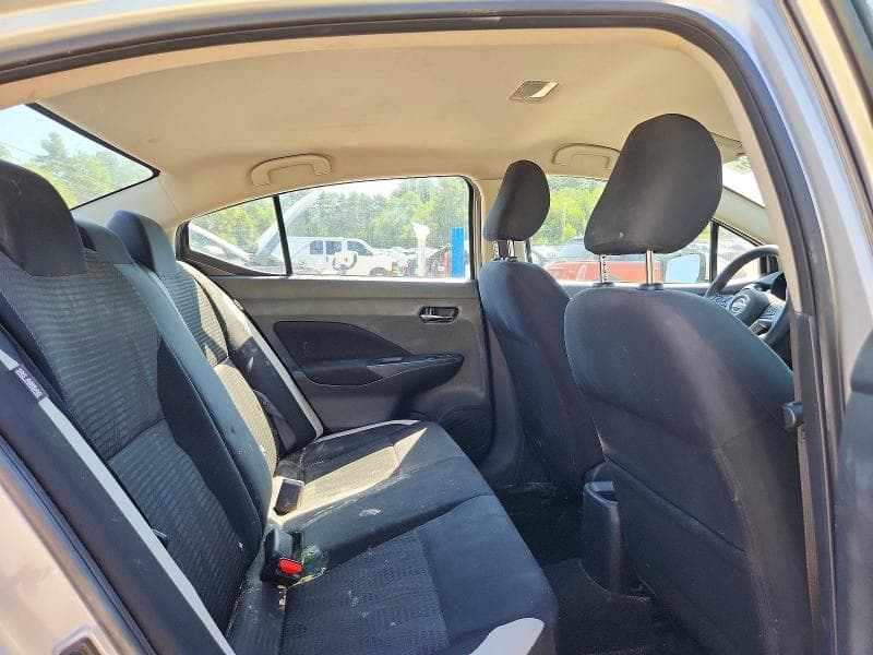 2021 NISSAN VERSA SV SV 10