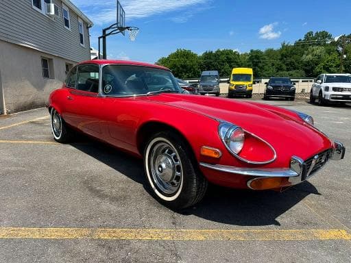 1971 JAGUAR E-PACE 4