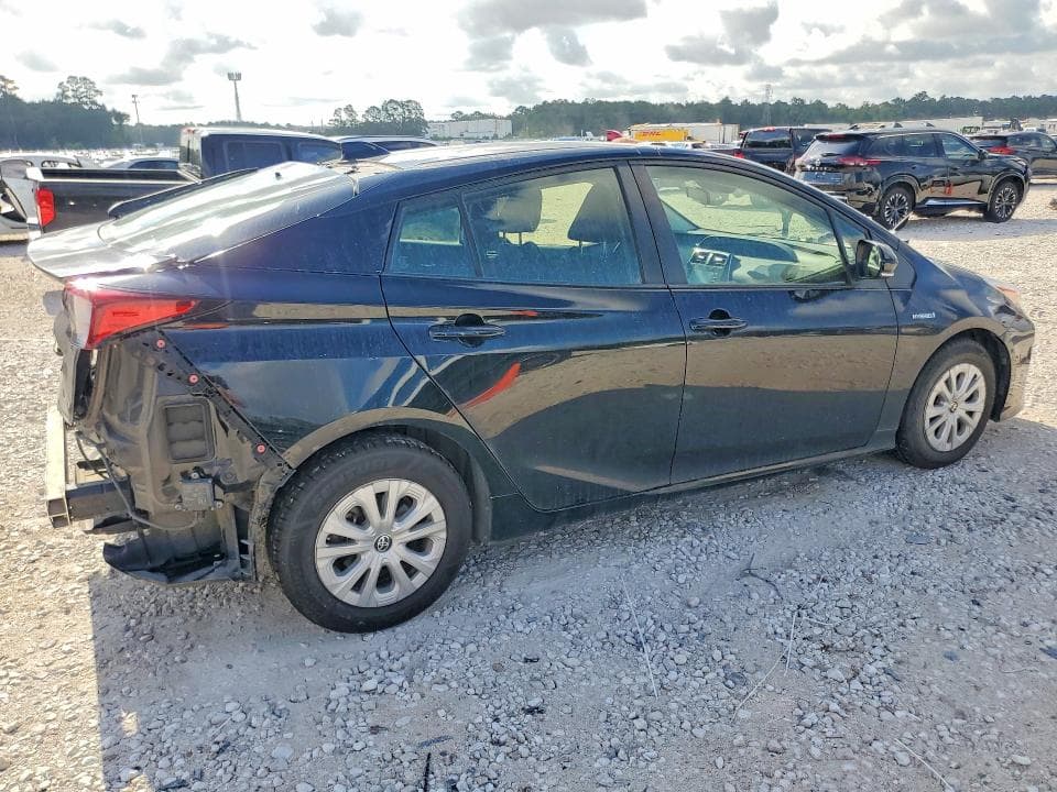 2021 TOYOTA PRIUS LE LE 3
