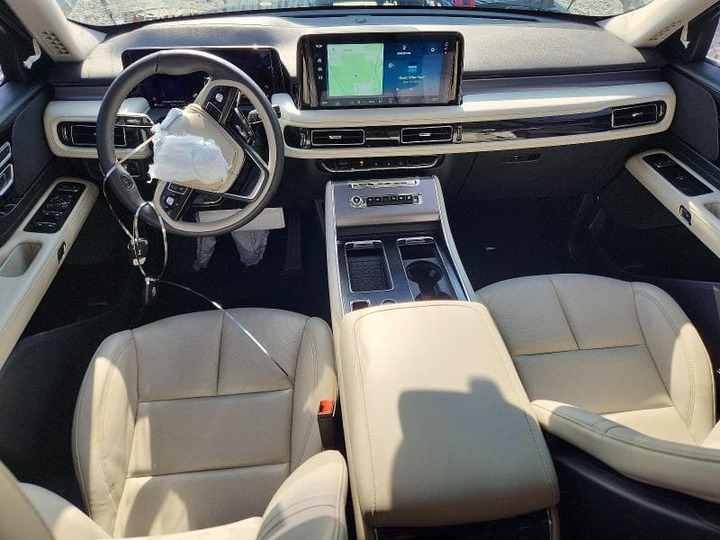 2025 LINCOLN AVIATOR 8
