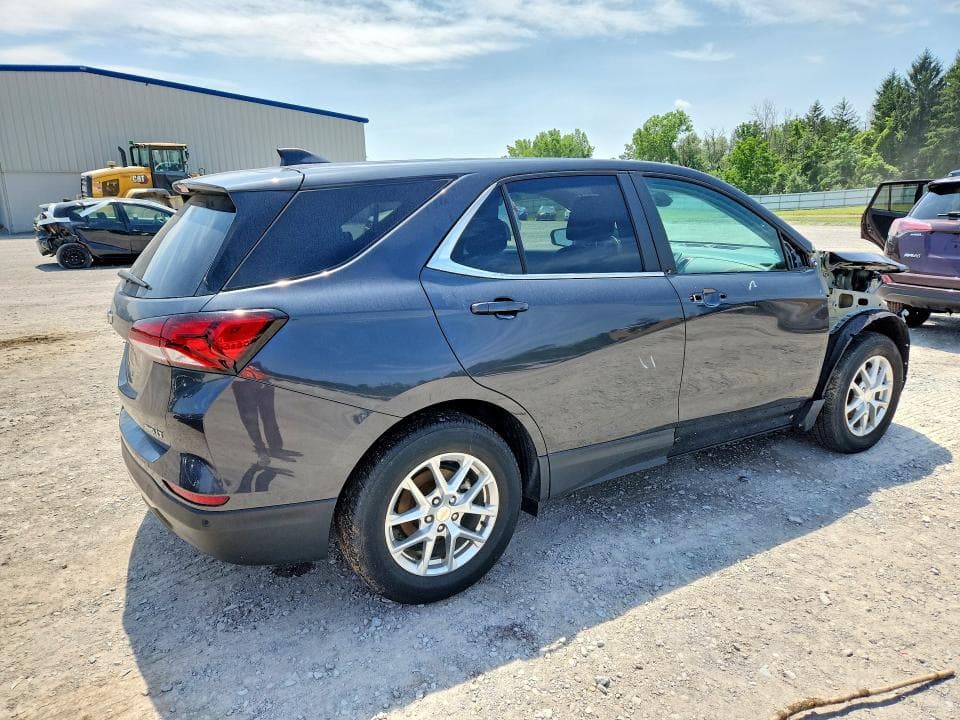 2022 CHEVROLET EQUINOX LT 3