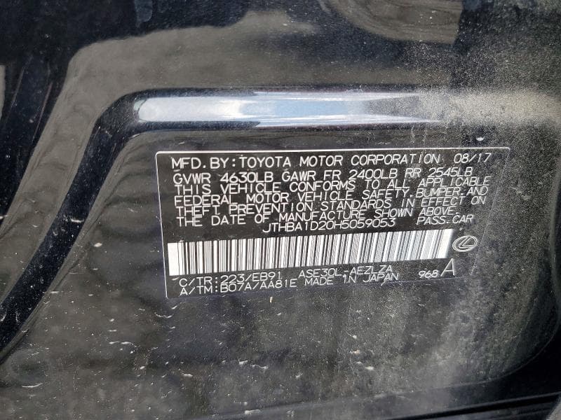 2017 LEXUS IS 200T 12
