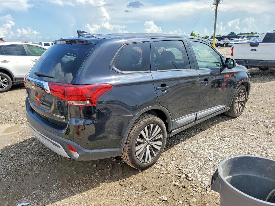 2019 MITSUBISHI OUTLANDER SE/SEL/LE SE/SEL/LE 3