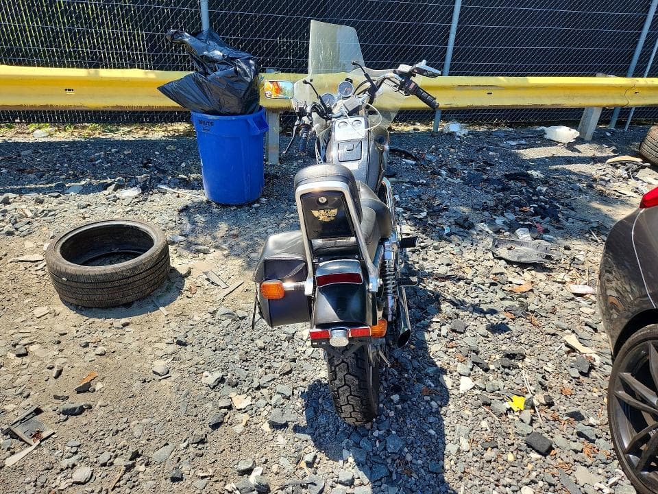 1986 HONDA VT1100 C 4
