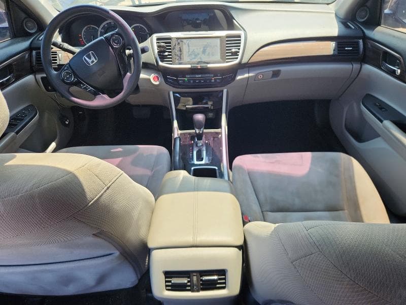 2017 HONDA ACCORD EX EX 8