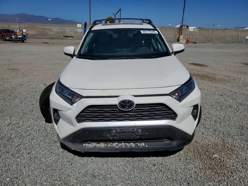 2021 TOYOTA RAV4 XLE PREMIUM 5