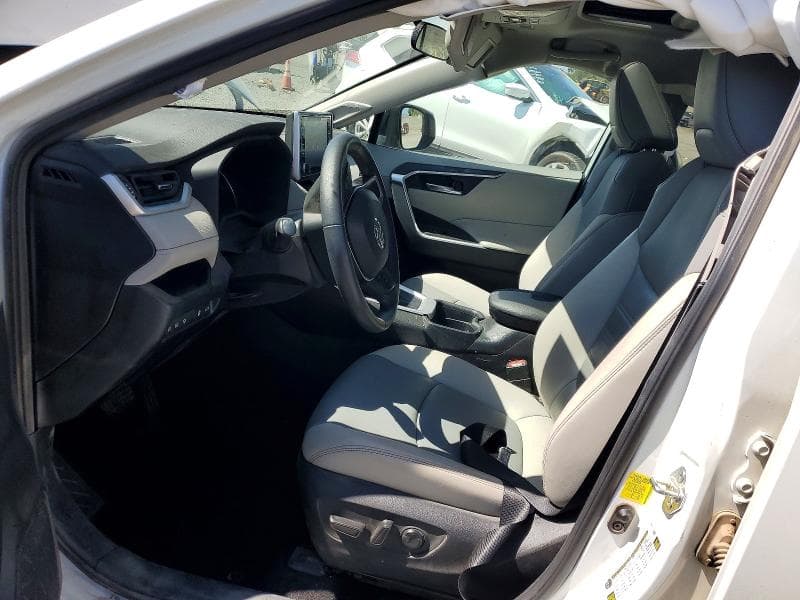 2021 TOYOTA RAV4 XLE PREMIUM 7