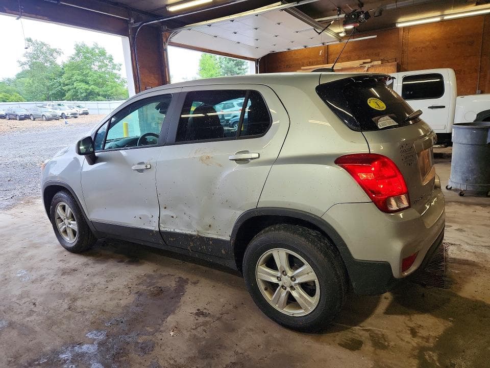 2020 CHEVROLET TRAX LS 2