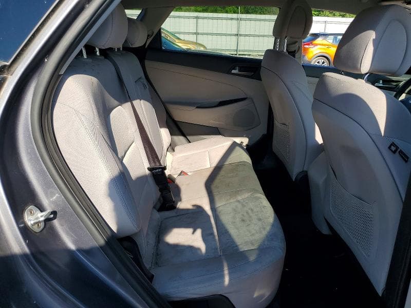 2017 HYUNDAI TUCSON SE SE 11
