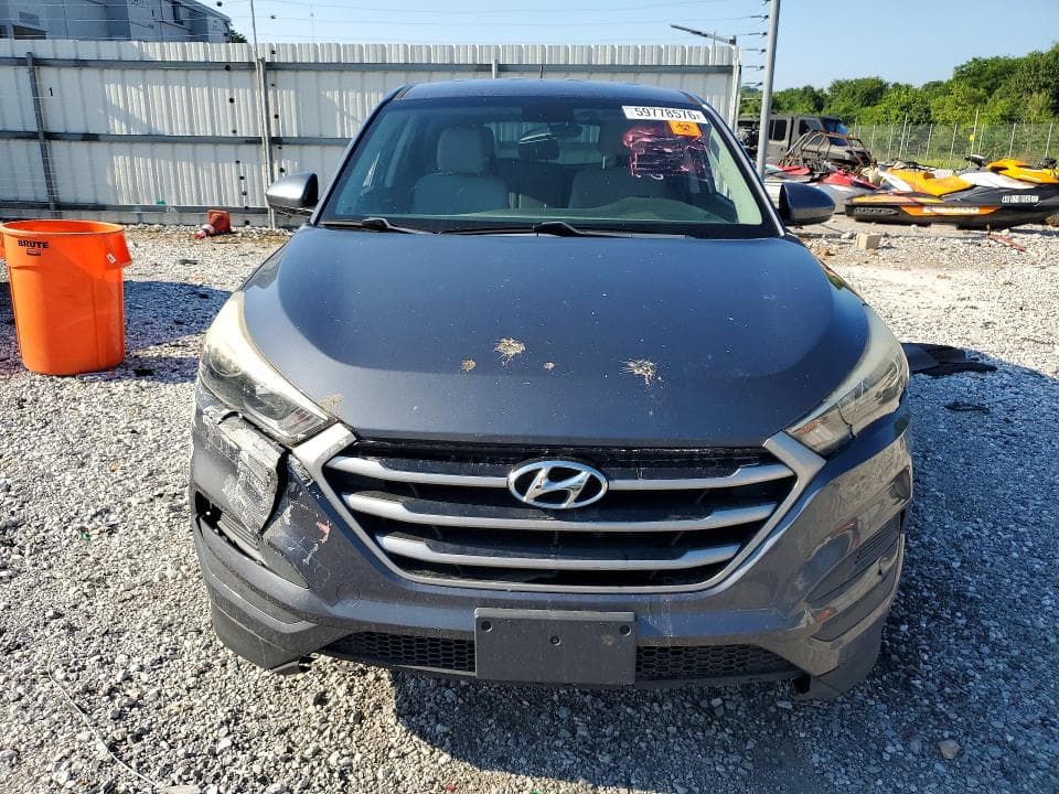 2017 HYUNDAI TUCSON SE SE 5
