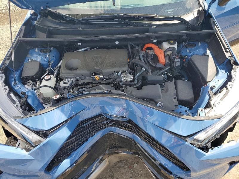 2024 TOYOTA RAV4 XSE 12