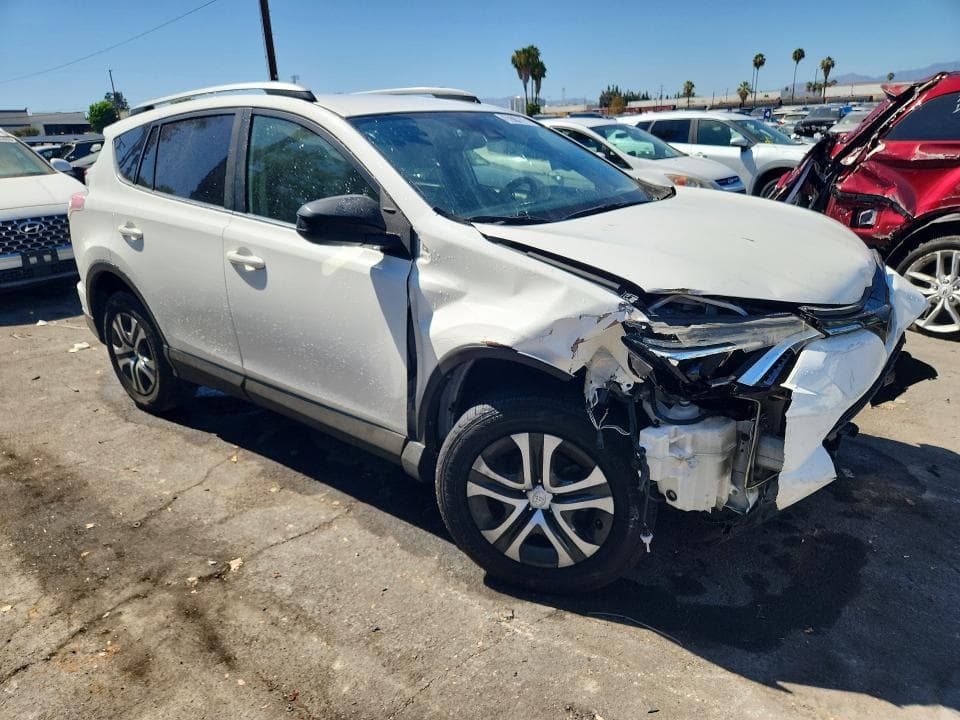 2017 TOYOTA RAV4 LE 4