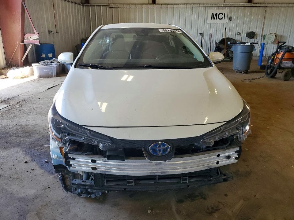 2021 TOYOTA COROLLA LE 5
