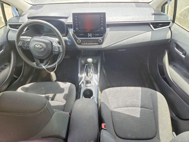 2021 TOYOTA COROLLA LE 8