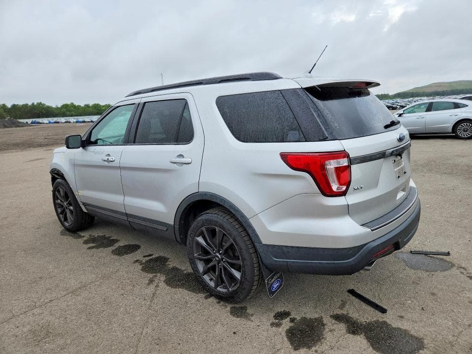 2019 FORD EXPLORER XLT 2