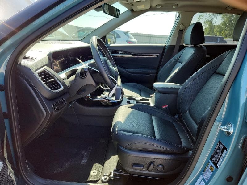 2025 KIA SELTOS SX 7