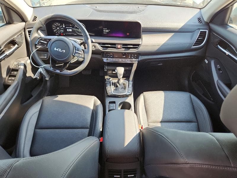 2025 KIA SELTOS SX 8