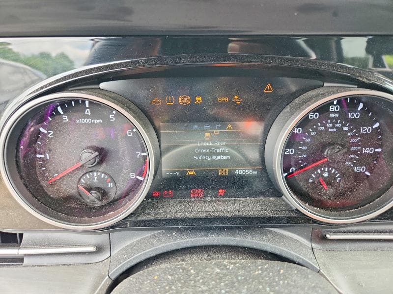 2022 KIA CARNIVAL EX 9