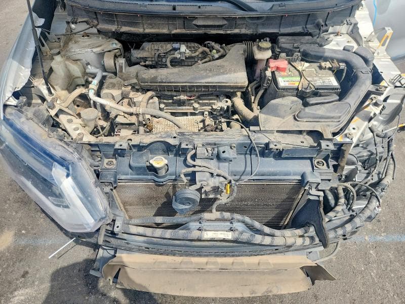 2017 NISSAN ROGUE S 11