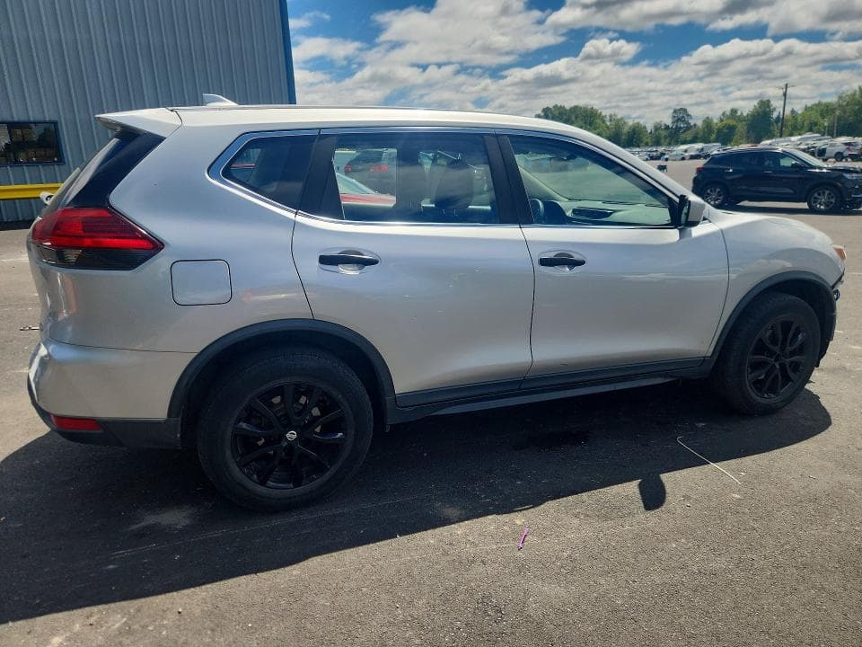 2017 NISSAN ROGUE S 3