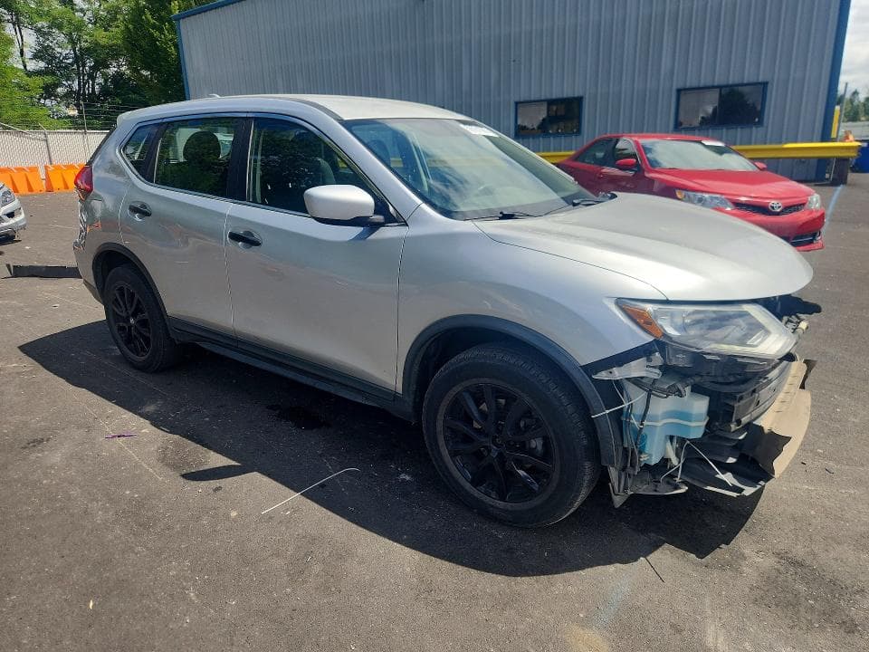 2017 NISSAN ROGUE S 4