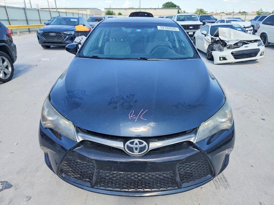 2017 TOYOTA CAMRY SE 5