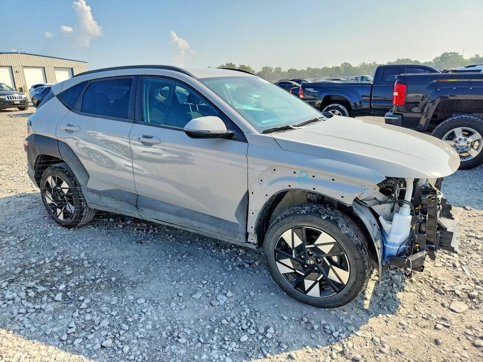 2025 HYUNDAI KONA SEL 4