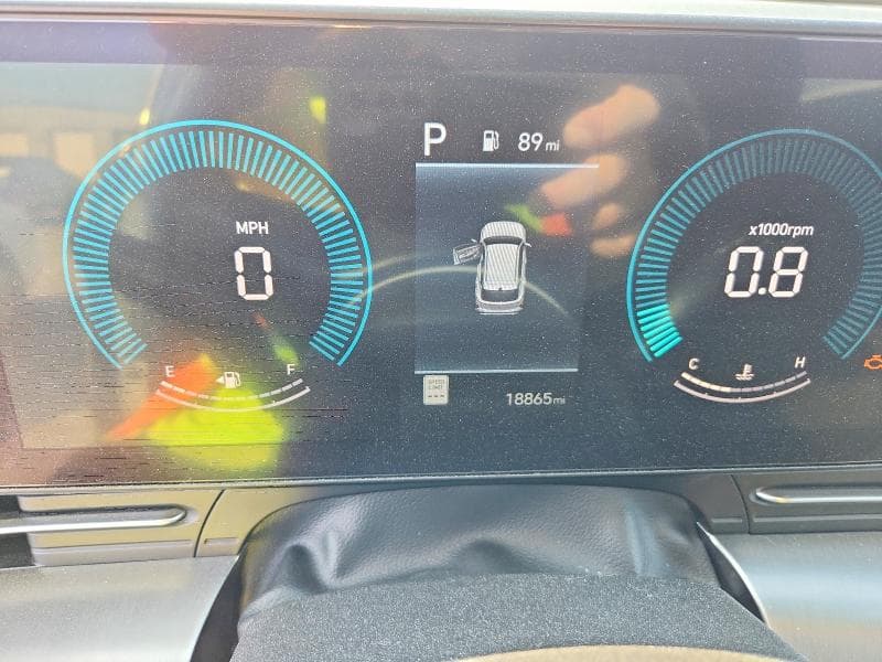 2025 HYUNDAI KONA SEL 9
