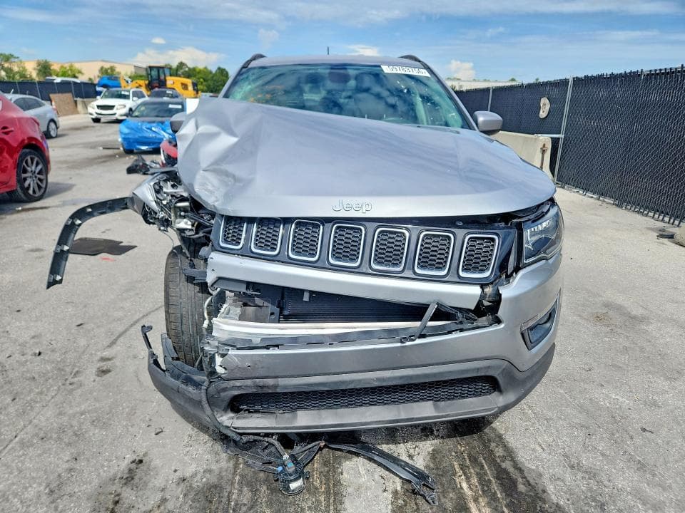 2018 JEEP COMPASS LATITUDE 5
