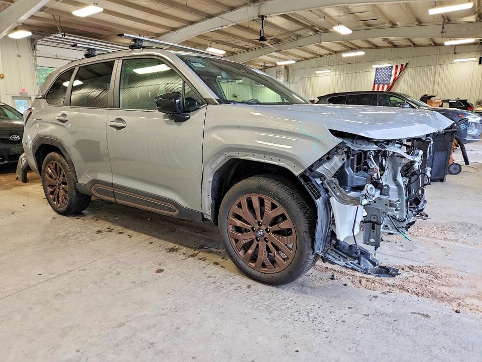 2025 SUBARU FORESTER SPORT SPORT 4