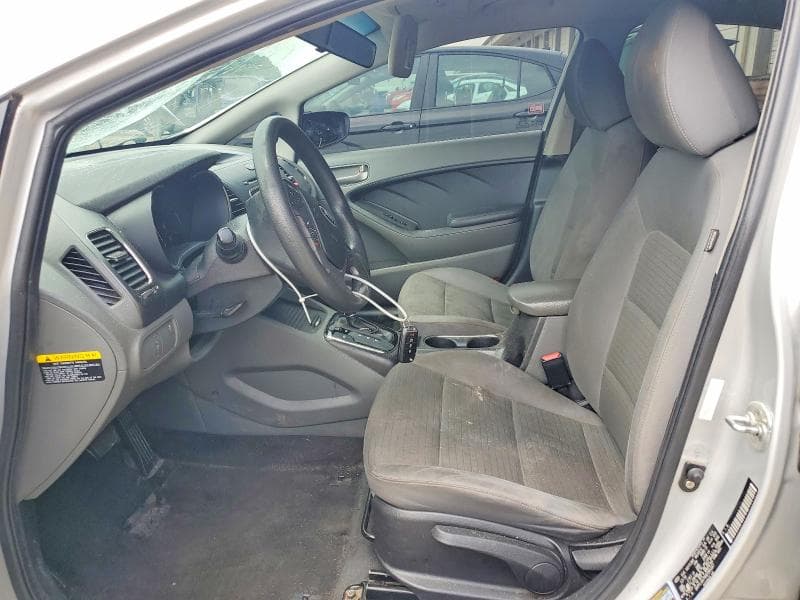 2017 KIA FORTE LX 7