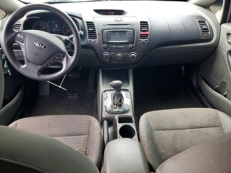 2017 KIA FORTE LX 8